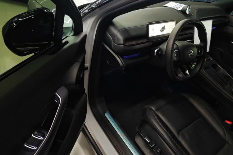 Used Nio ES6 2023 75 kWh Driver Seat