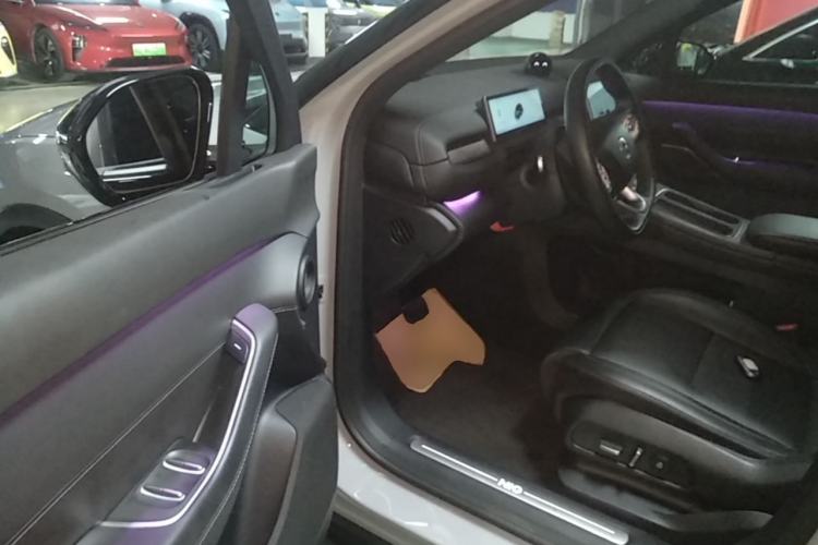 Used Nio ES6 2023 75 kWh Driver Seat