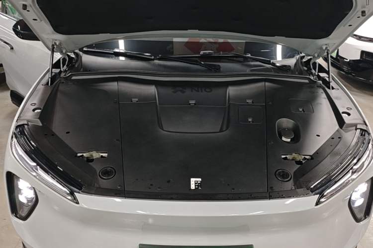 Used Nio ES6 2023 75 kWh Engine Bay