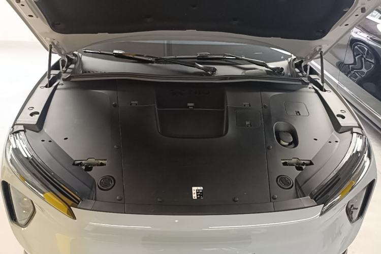Used Nio ES6 2023 75 kWh Engine Bay
