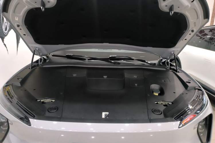 Used Nio ES6 2023 75 kWh Engine Bay