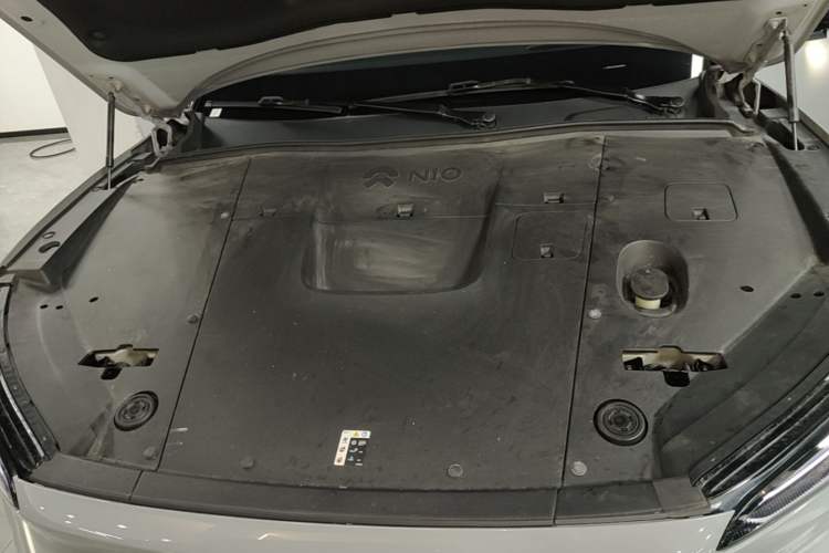 Used Nio ES6 2023 75 kWh Engine Bay
