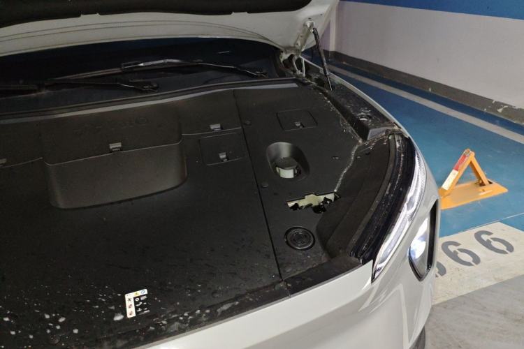 Used Nio ES6 2023 75 kWh Engine Bay Left