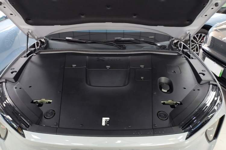 Used Nio ES6 2023 75 kWh Engine Bay