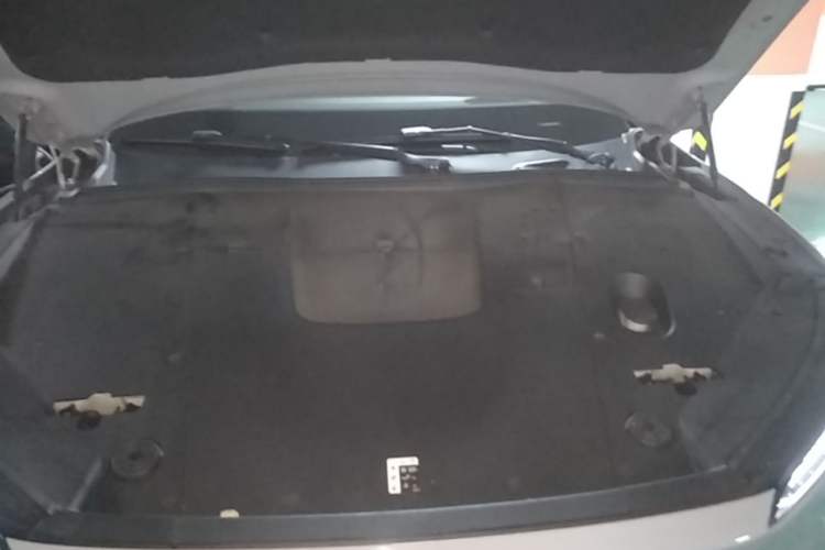 Used Nio ES6 2023 75 kWh Engine Bay