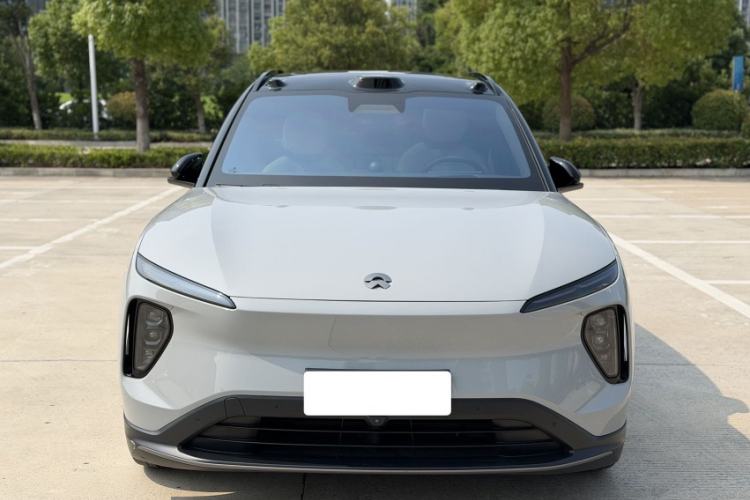 Used Nio ES6 2023 75 kWh Exterior 2