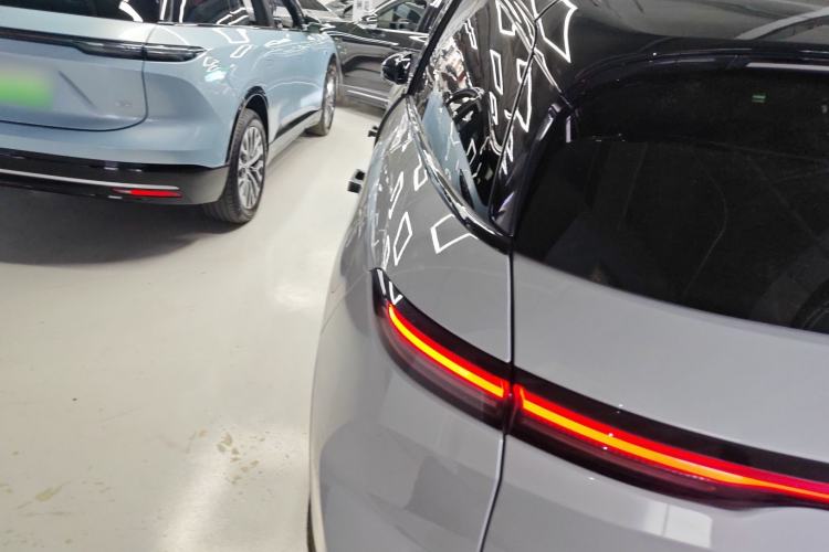 Used Nio ES6 2023 75 kWh Exterior 2