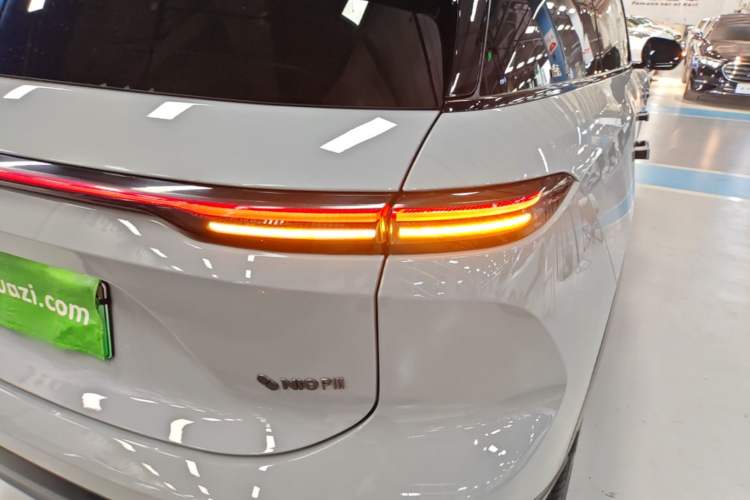 Used Nio ES6 2023 75 kWh Exterior 3