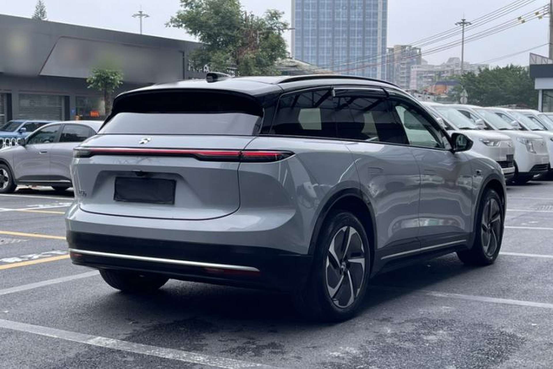 Used Nio ES6 2023 75 kWh Exterior 3