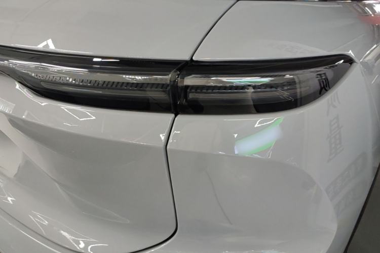 Used Nio ES6 2023 75 kWh Exterior 3