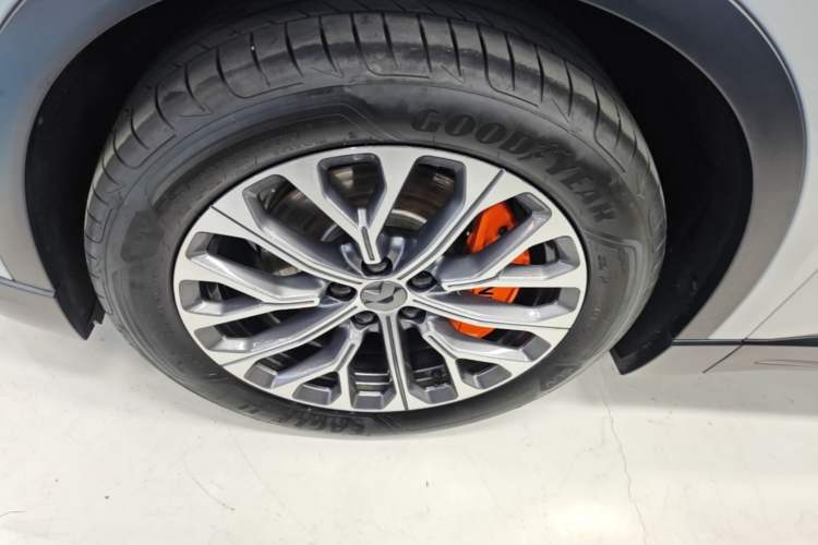 Used Nio ES6 2023 75 kWh Exterior 4