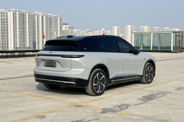 Used Nio ES6 2023 75 kWh Exterior 4