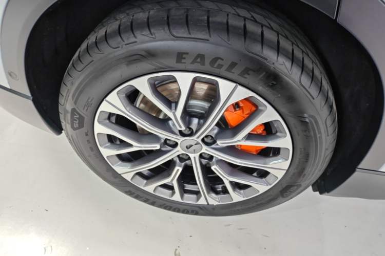 Used Nio ES6 2023 75 kWh Exterior 5