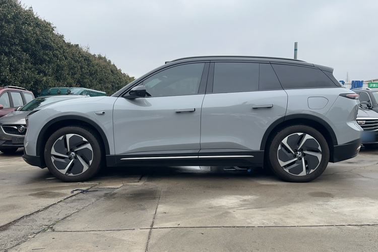 Used Nio ES6 2023 75 kWh Exterior 5
