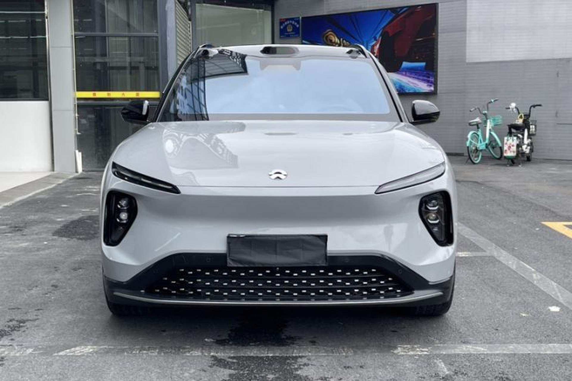 Used Nio ES6 2023 75 kWh Exterior 5