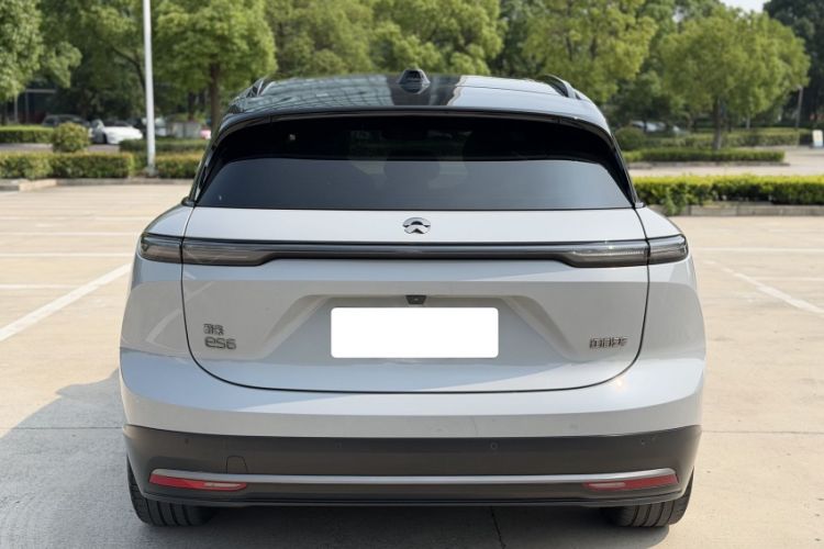 Used Nio ES6 2023 75 kWh Exterior 6