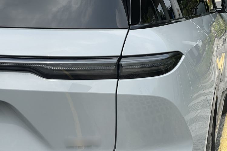 Used Nio ES6 2023 75 kWh Exterior 6