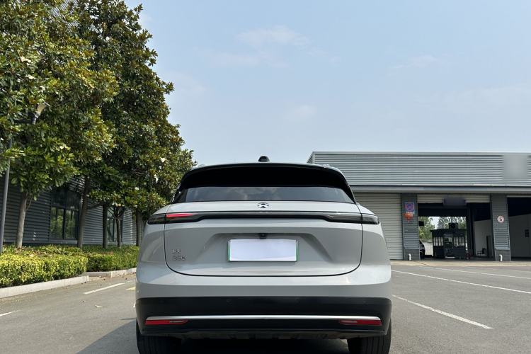 Used Nio ES6 2023 75 kWh Exterior 8
