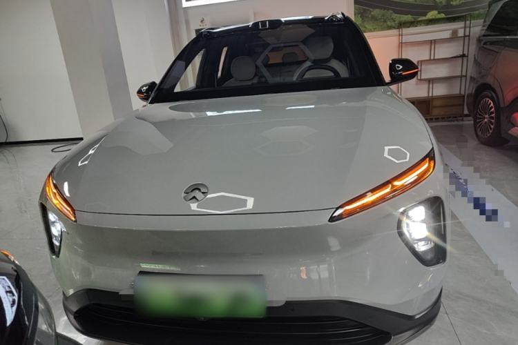 Used Nio ES6 2023 75 kWh Front