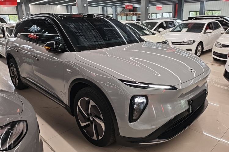 Used Nio ES6 2023 75 kWh Front Right 45 Deg
