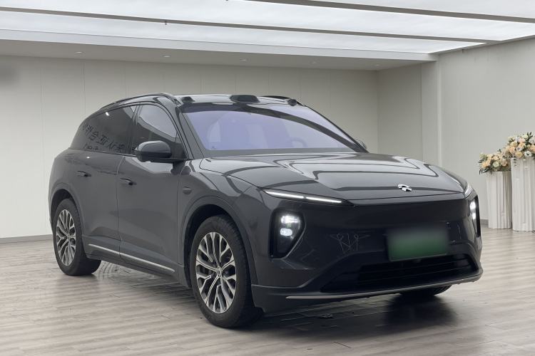 Used Nio ES6 2023 100kWh Front Right 45 Deg