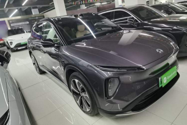 Used Nio ES6 2023 75 kWh Front Right 45 Deg