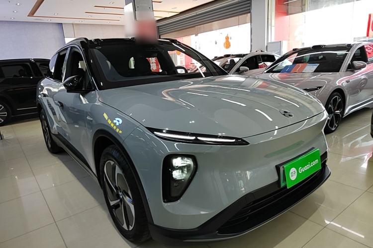 Used Nio ES6 2023 75 kWh Front Right 45 Deg