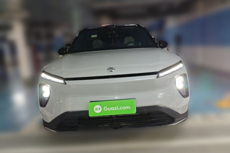 Used Nio ES6 2023 75 kWh Front
