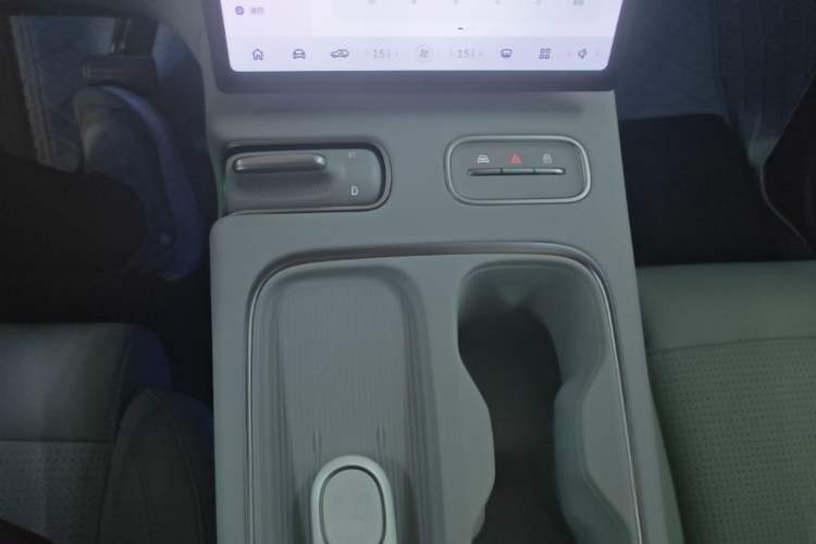 Used Nio ES6 2023 75 kWh Gear Lever