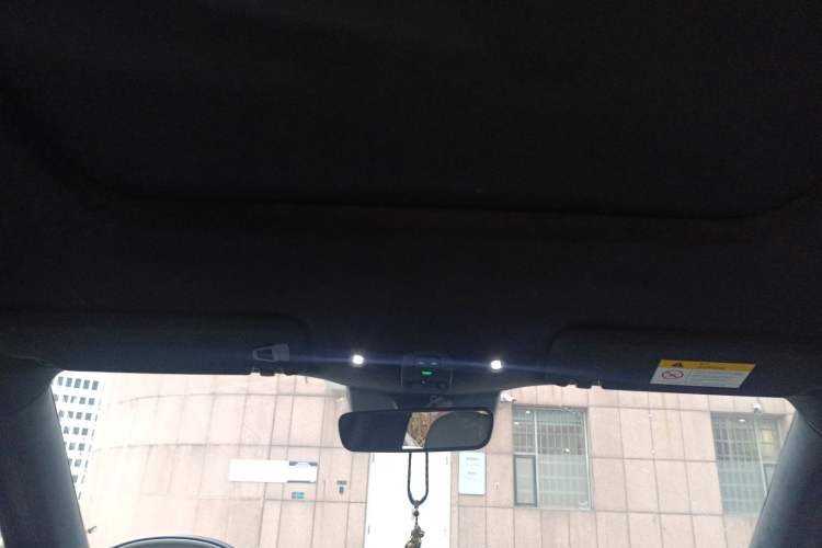 Used Nio ES6 2023 75 kWh Headliner