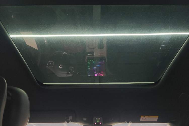 Used Nio ES6 2023 75 kWh Headliner