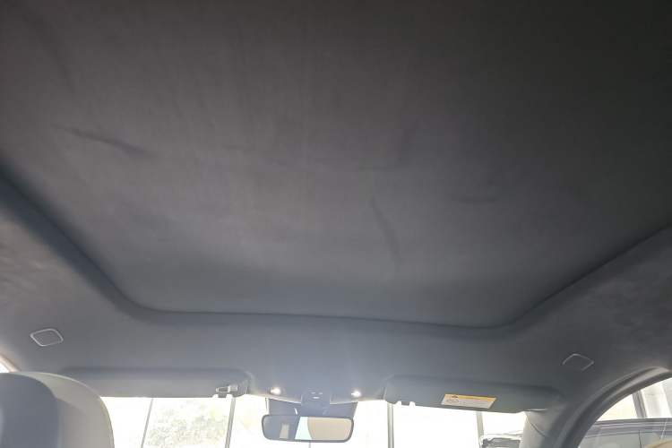 Used Nio ES6 2023 75 kWh Headliner