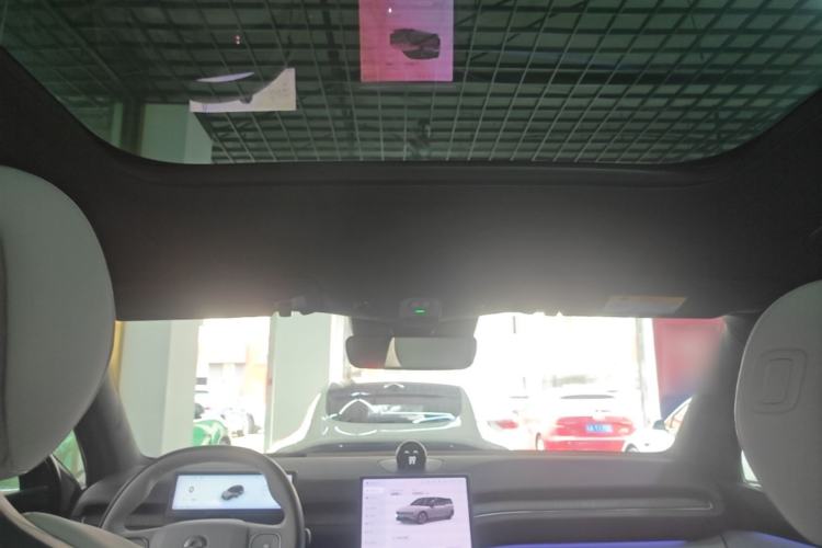Used Nio ES6 2023 75 kWh Headliner