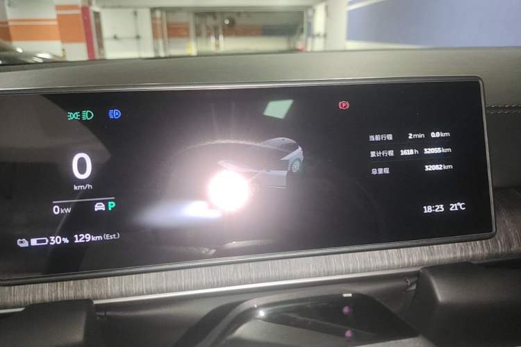 Used Nio ES6 2023 75 kWh Instrument Cluster