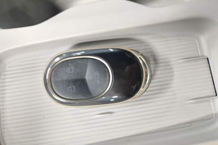 Used Nio ES6 2023 75 kWh Interior 1