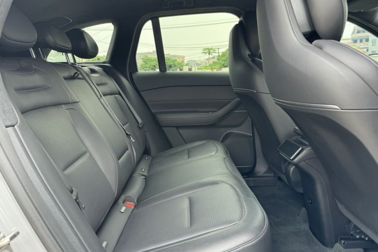 Used Nio ES6 2023 75 kWh Interior 6