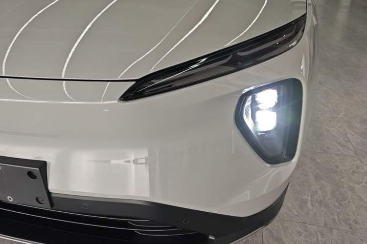 Used Nio ES6 2023 75 kWh Left Front Headlight