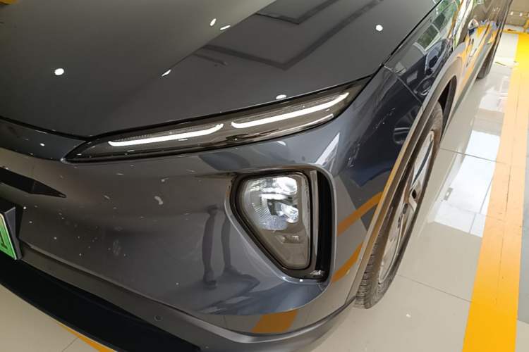 Used Nio ES6 2023 75 kWh Left Front Headlight