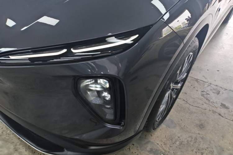 Used Nio ES6 2023 75 kWh Left Front Headlight