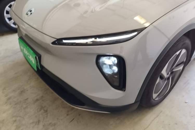 Used Nio ES6 2023 75 kWh Left Front Headlight