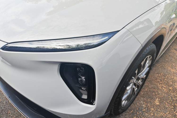 Used Nio ES6 2023 75 kWh Left Front Headlight