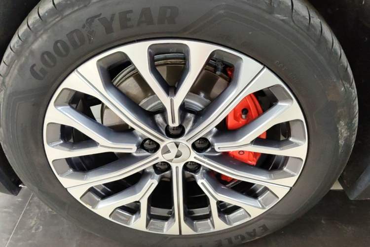 Used Nio ES6 2023 75 kWh Left Front Wheel Hub