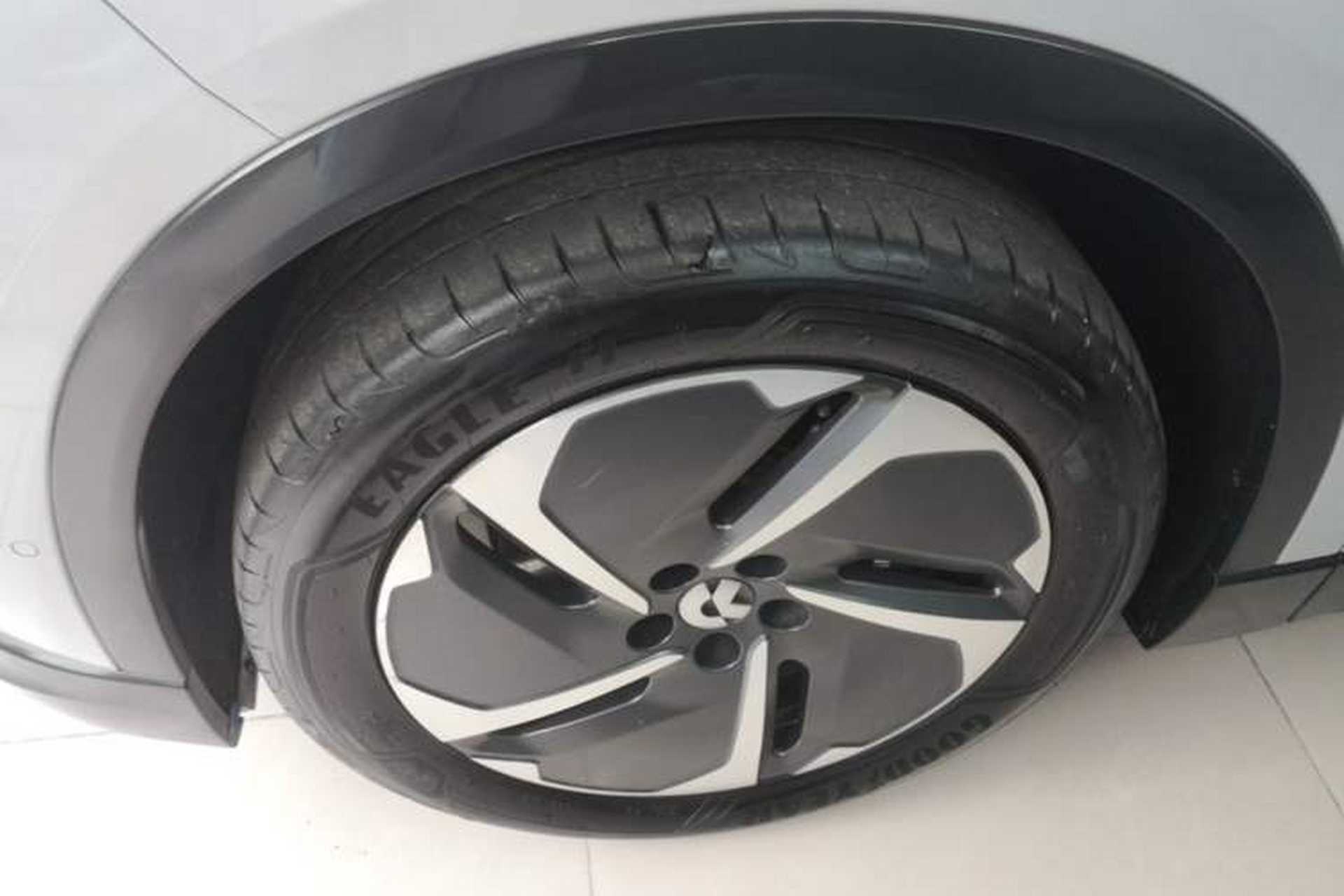 Used Nio ES6 2023 75 kWh Left Front Wheel Hub