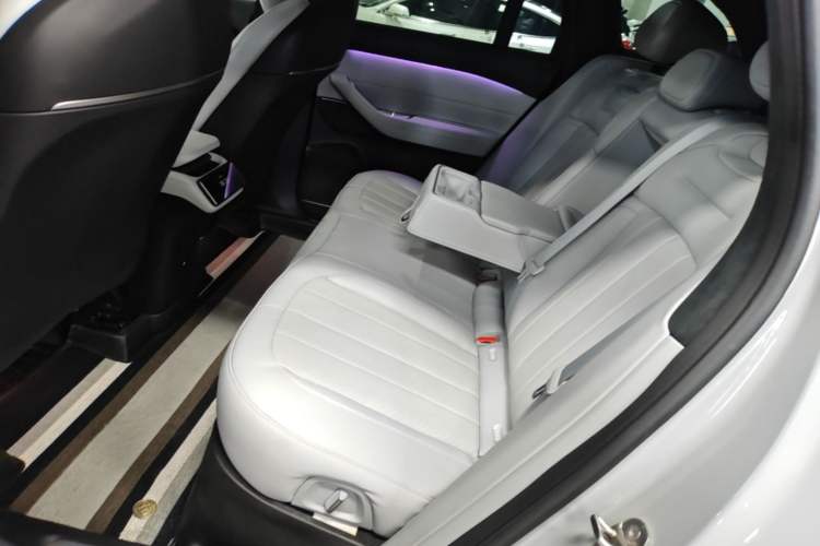 Used Nio ES6 2023 75 kWh Left Rear Seat