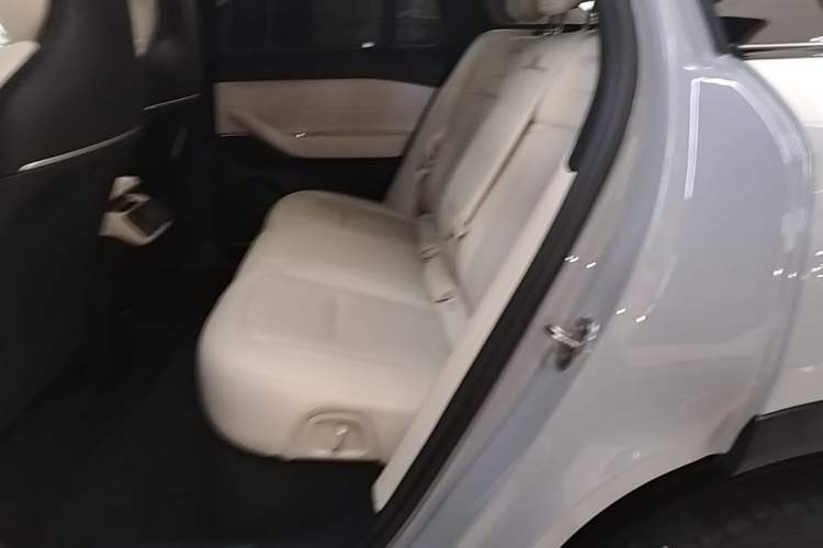 Used Nio ES6 2023 75 kWh Left Rear Seat