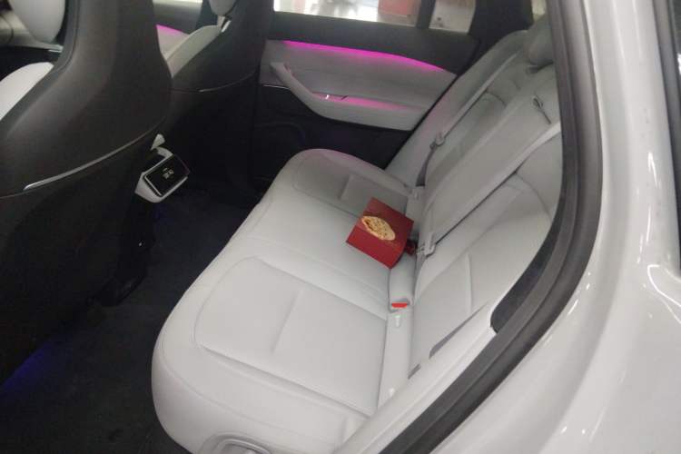 Used Nio ES6 2023 75 kWh Left Rear Seat