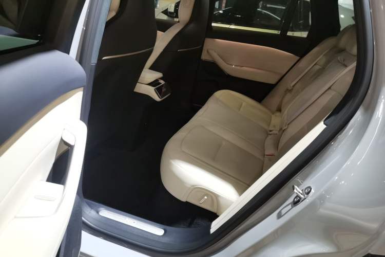 Used Nio ES6 2023 75 kWh Left Rear Seat