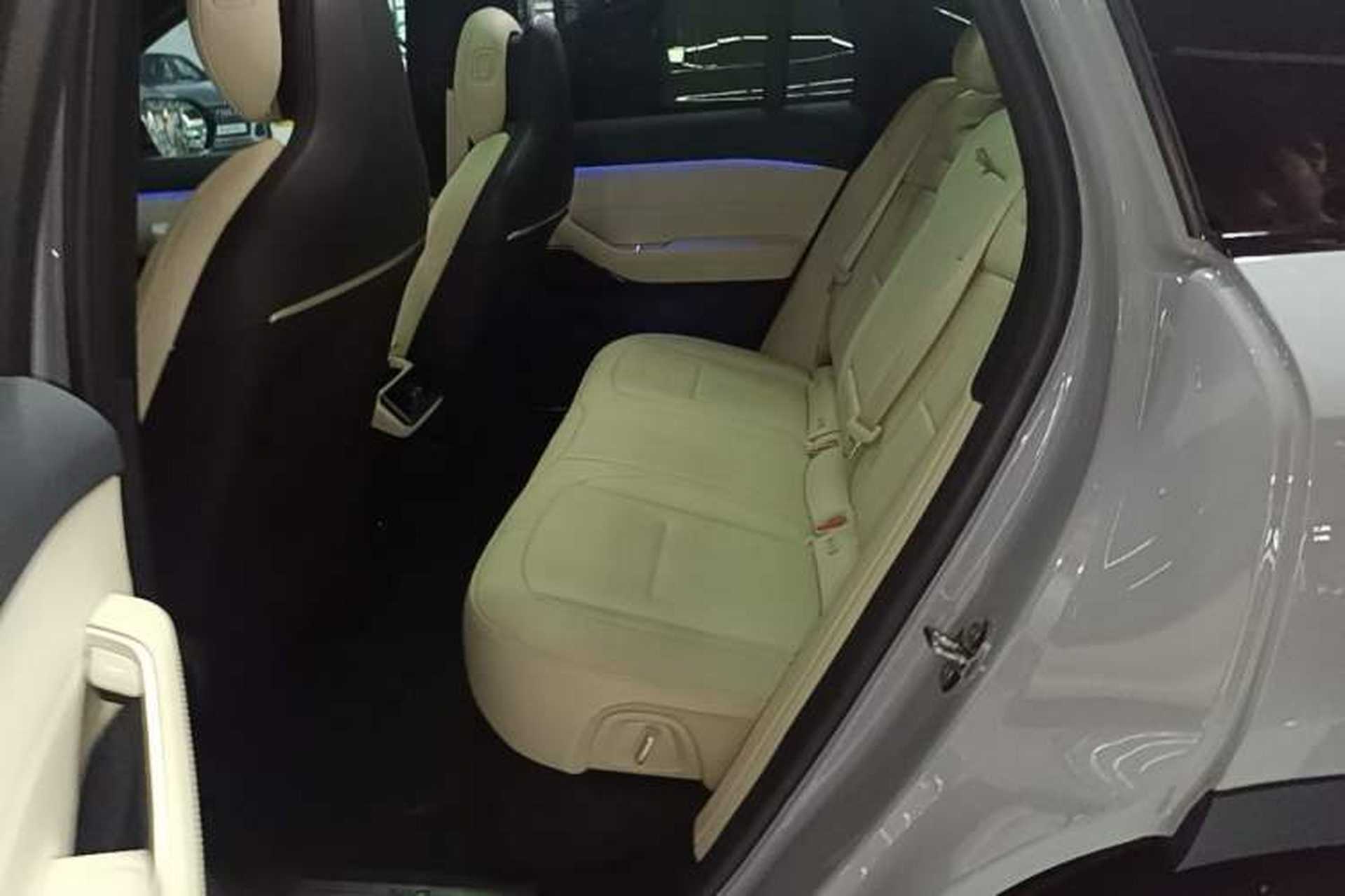 Used Nio ES6 2023 75 kWh Left Rear Seat