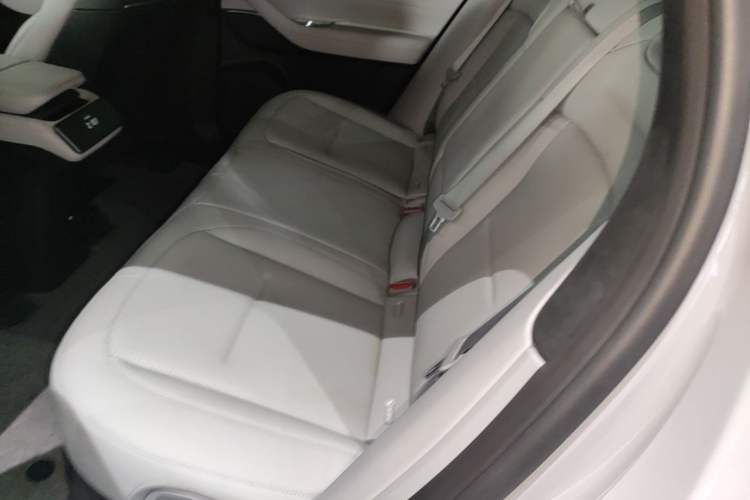 Used Nio ES6 2023 75 kWh Left Rear Seat