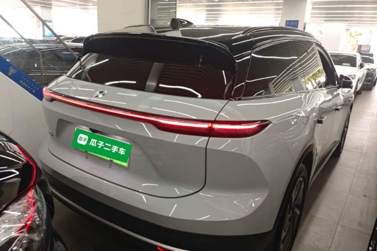 Used Nio ES6 2023 75 kWh Rear Right 45 Deg